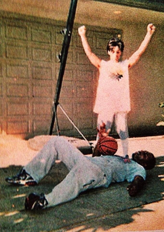 ttalliecma:  hiphopfightsback: hiphopfightsback:  This apparently was the only picture