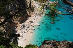 fuckyeahsardinia:  Cala Goloritzè, Baunei, Sardinia Spiaggia di Golorizè by salfox64 on Flickr. 