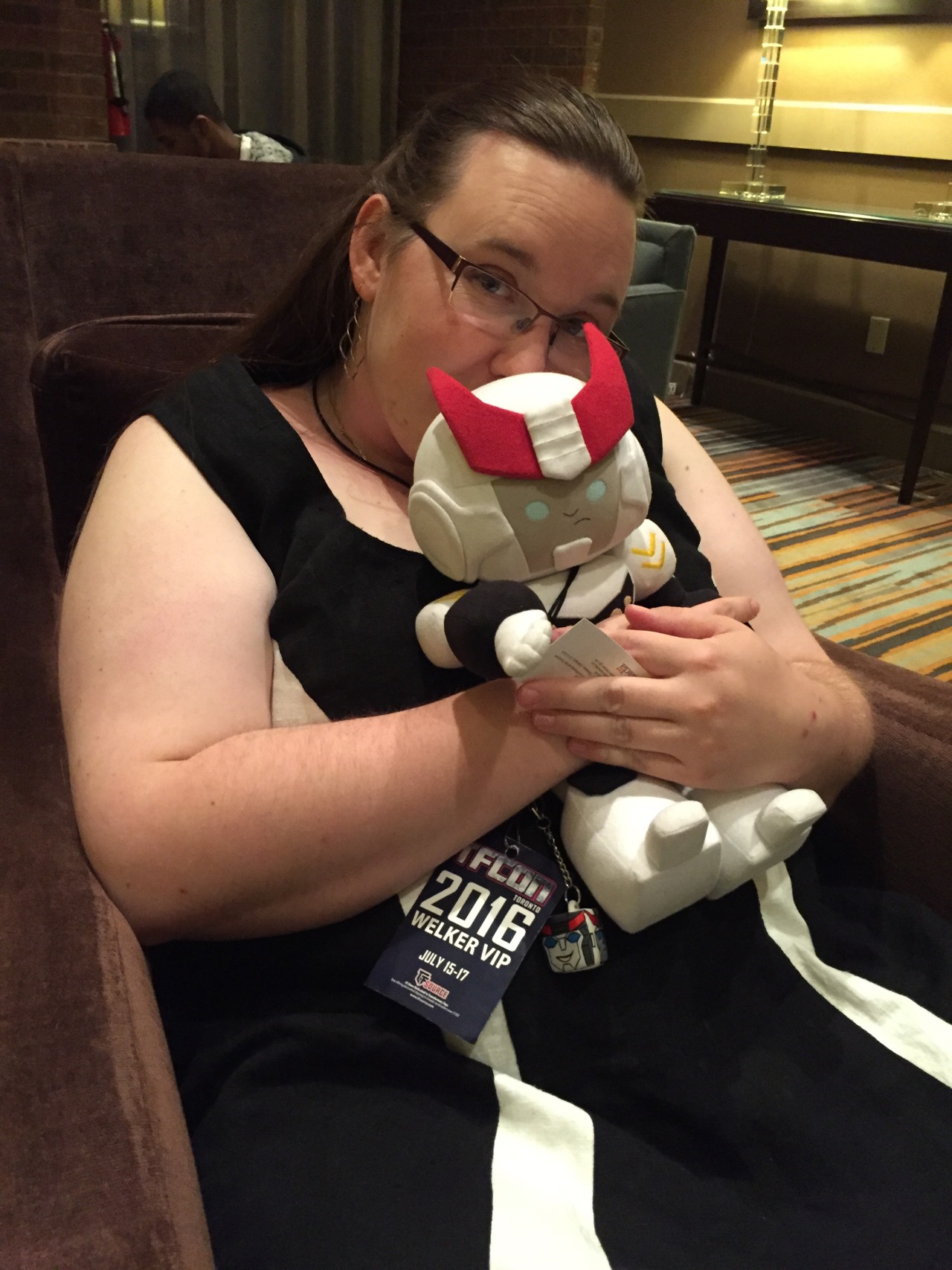 sowiddlefur:  Prowl got a lot of snuggles this year. :3