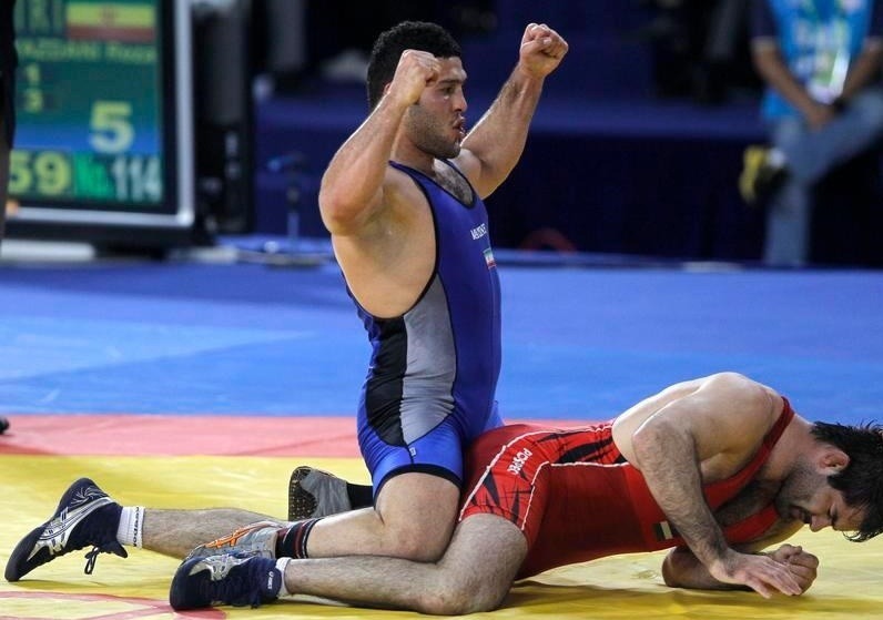 wrestlersandsinglets:  Follow me for Hot Wrestlers in Sexy Singlets =)