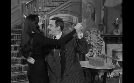 ha1loweeninjuly:Gomez and Mortica <3
