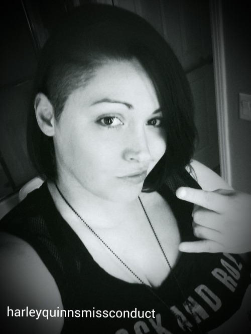 harleyquinnsmissconduct:  Hope all my lil freaks have a great weekend! ~Love, Harley