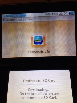 TOMODACHI LIFE IS OUT YAAAAAY!   I wish they