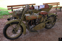 americabymotorcycle:  1918 Harley Davidson