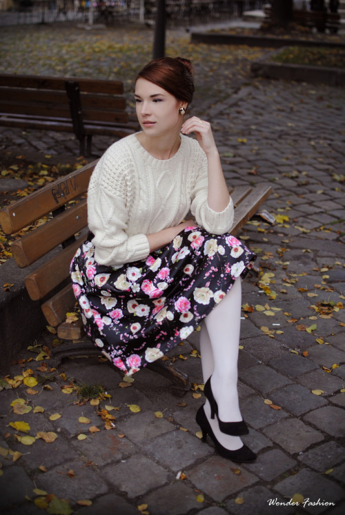 amarriedsissy:  redath:  http://thewonderfashion.blogspot.com  It’s fun to be feminine!http://amarriedsissy.blogspot.com