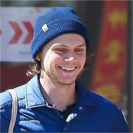 Evan peters icons