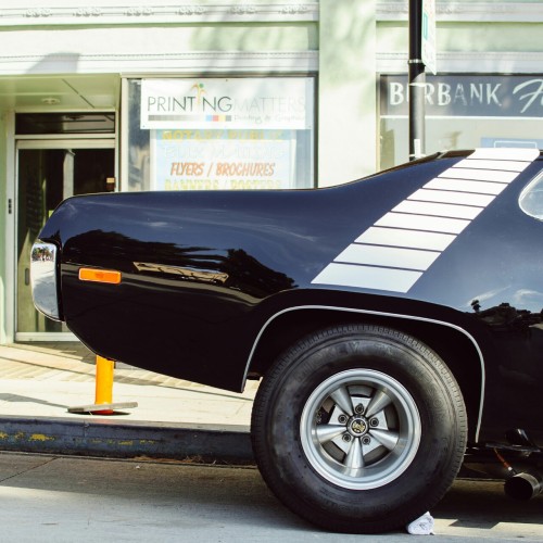 eanousa:  Incline to decline.  1972 Plymouth Roadrunner.