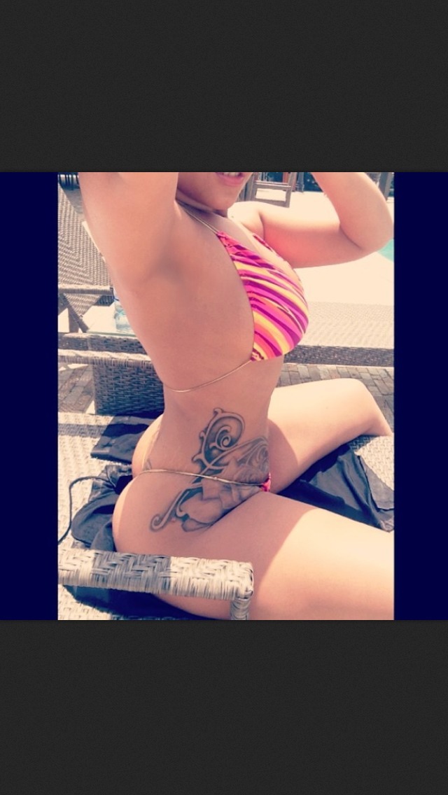 evans601:  Follow the sexy Stephanie Santiago on Twitter @StephsDope &amp; vote