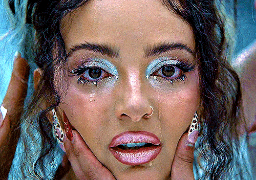 ANGEL OF MY DREAMS (2024)