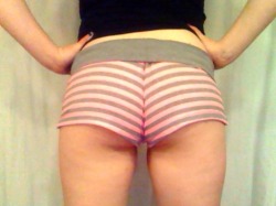 sans-clothing:  and here’s a shitty webcam picture of the comfiest little pajama shorts the clearance section has ever given me hehe  