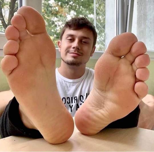 Porn photo petino545: great feet