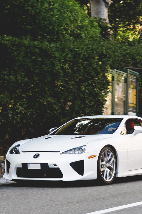 italian-luxury:  Lexus LFA         TS: 202 MPH     HP: 552     Price: $ 375,000 Credit: Gaetan 