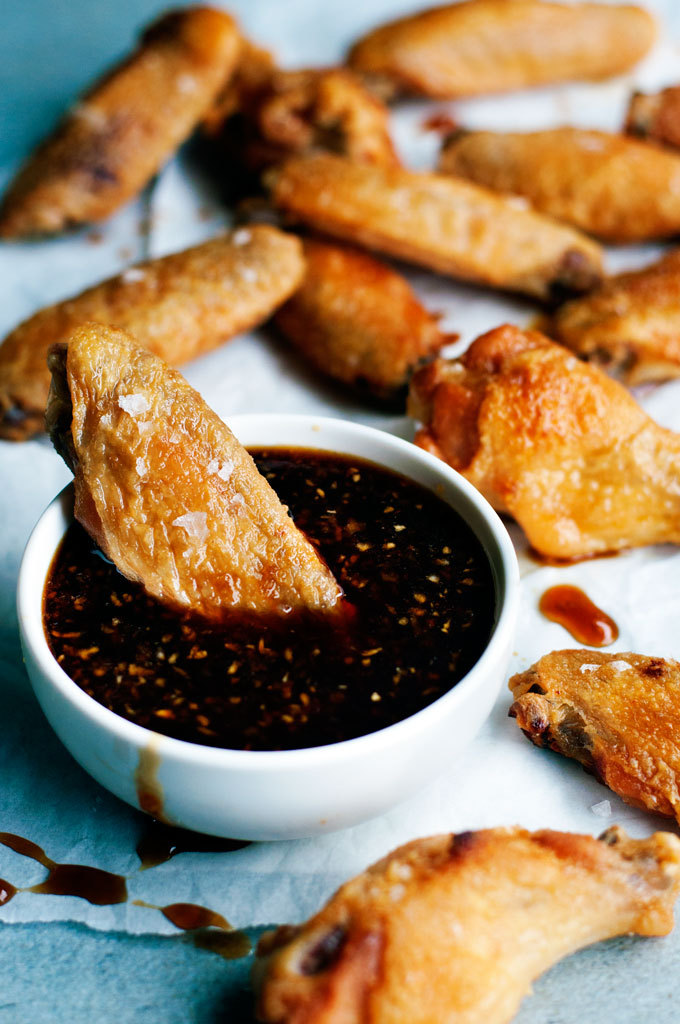 craving-nomz:  Truly Crispy Oven Baked Chicken Wings with Honey Garlic Sauce