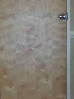 araneaenation:  Anyone else see Cthulhu in the woodgrain?  