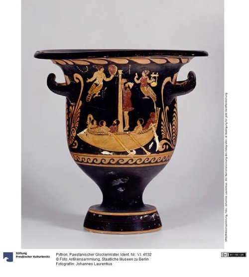 romegreeceart:Odysseus and sirens* Paestum* 4th century BCE*  Antikensammlung, Staatliche Museen zu 