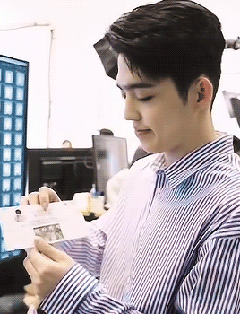 seunghaengsol: Congratulations to Choi Seungcheol for winning Best Forehead Ever The Saem x Seventee