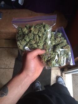 wutangkilllabeez:  Just picked up 2 oz’s..