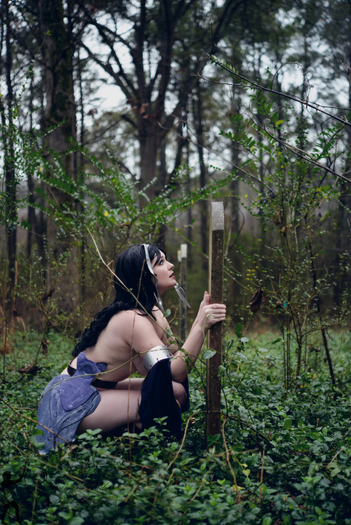 shessobootyful:  I have a new donation set available with Madi Valentine in her Liliana Vess cosplay. Join her as she explores the cemetery in and out of cosplay in the rain.  This set is 70+ images and you can get your hands on it by contacting miss