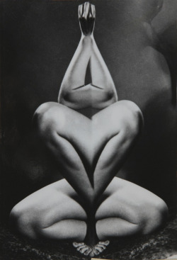 les-sources-du-nil:  Weegee (Arthur Fellig, 1899-1968)Strange Nude, 1955
