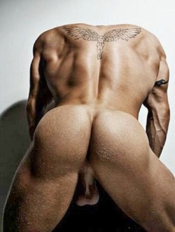 manrumpsxxx:  Follow Me For The Sexiest Rumps On Tumblr