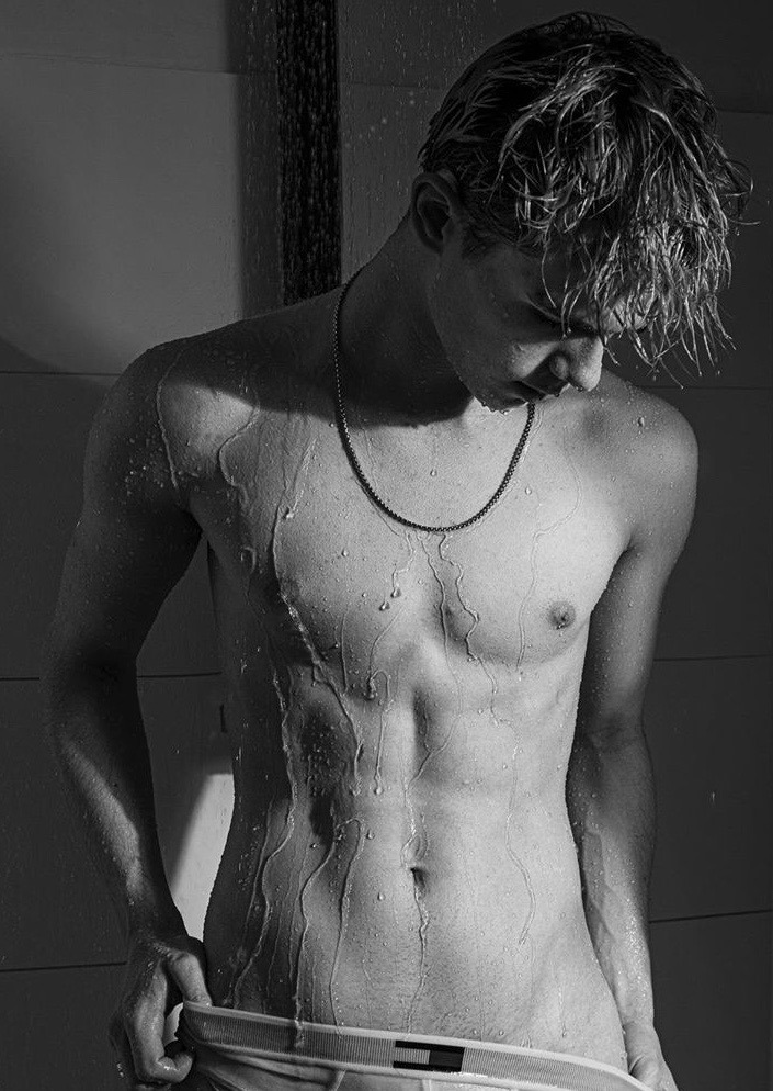 Taking Off:
The Shower Series, #533.
Click, reblog and follow. Pass me around to all your friends.