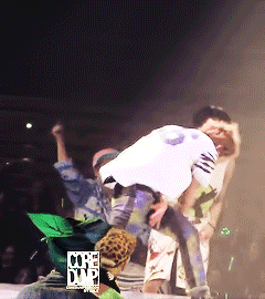 on-ho:  Onew showing the world his dance adult photos