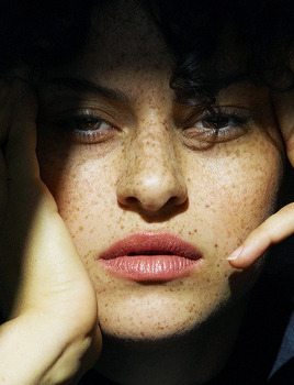 karenvoss:   Alia Shawkat photographed by Matthew Sprout for Interview Magazine For