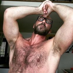 sweatyhairylickable:    http://sweatyhairylickable.tumblr.com for more hairy sweaty dudes!   