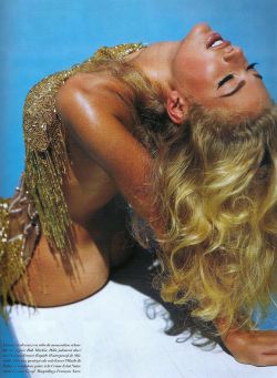 supermodelgif:  “Mi-Star Miss Starlette” Elaine Irwin by Bruce Weber for Vogue Paris June 1990