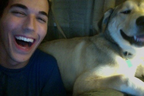 zackisontumblr: zackisontumblr: i met the most beautiful dog and we make the same faces !!! it looks