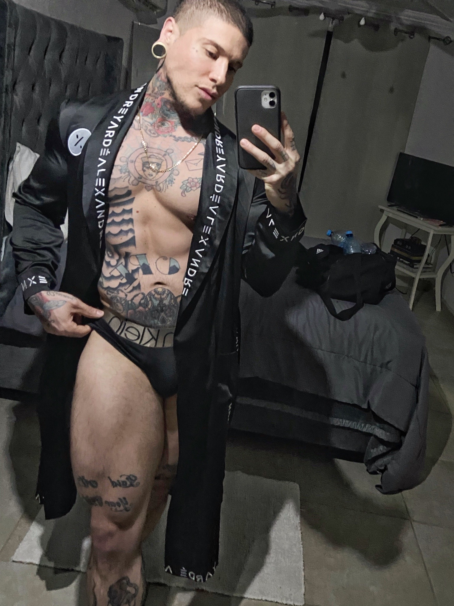 onlyfans-thatmexaguy:onlyfans-thatmexaguy:WWW.ONLYFANS.COM/THATMEXAGUY