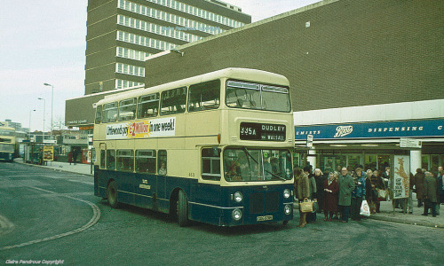 124daisies:Park Street, Walsall, 1982 (by Lady Wulfrun)