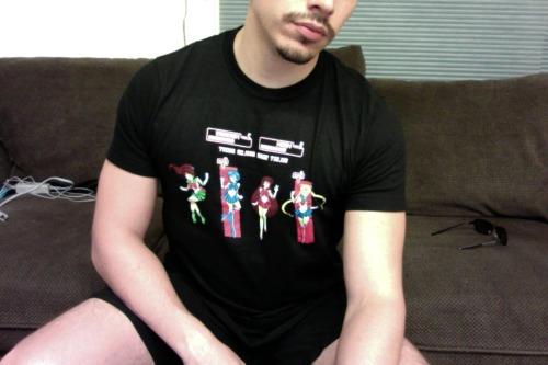 ultimate-weeabooboo:  new sailor moon tee. Sugoi 