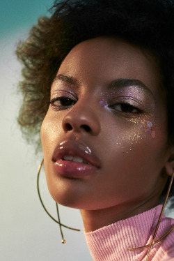 midnight-charm:    Najiyah Imani photographed by  Isabella Bejarano for Blanc Magazine Stylist:  Madelaine DeRose Schäfer  Hair &amp; Makeup:  Daniella    