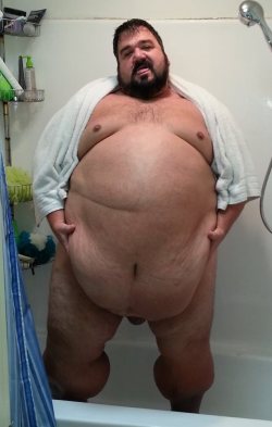 massivemyke:  Gorgeous, fatman.