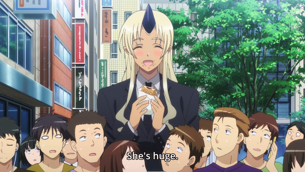 shitpost-senpai:  valwinz:  QT  BIG CINNAMON ROLL    love them big~ &lt; |D