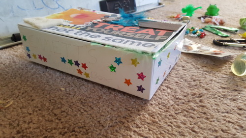 satanspersonal666:☆SENSORY BOX TUTORIAL☆ Okay so I was asked on another blog to make a post about my