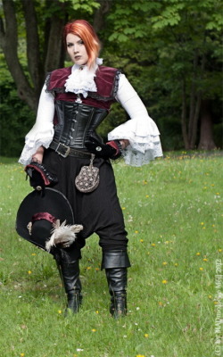 steampunk-girl:  Steampunk Girl http://steampunk-girls.blogspot.com/