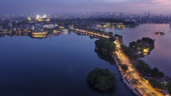 breakingbarriersofficial:  Hanoi, Vietnam. 