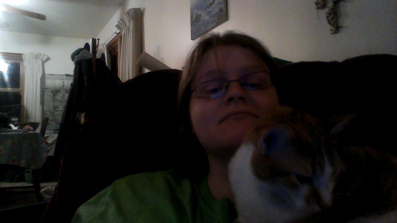 Huxley - in the friggin way of my screen extraordinaire.