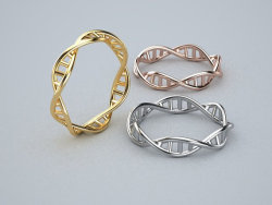 cloneinstitute:  staceythinx:  DNA rings