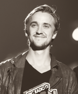 dracodrawls:  48/100 Tom Felton 