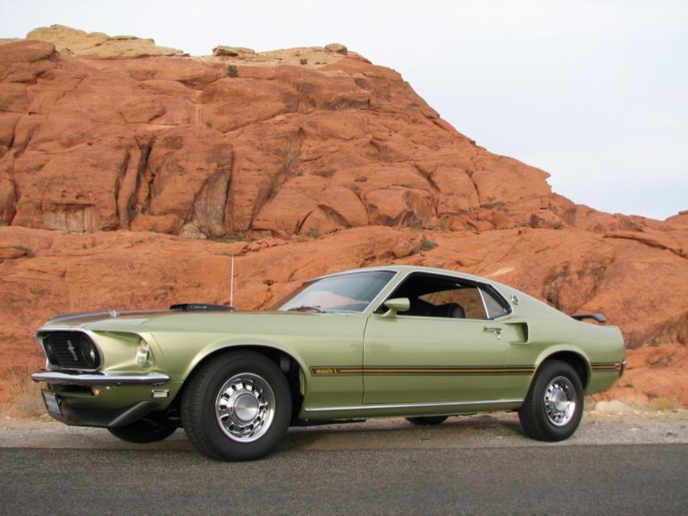 hemmingsmotornews:  428 Cobra Jet-powered 1969 Ford Mustang Mach 1 Sportsroof for