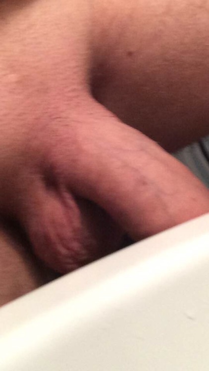 anyone wants to get me hard?