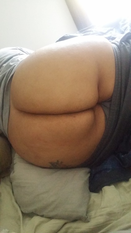couplefreaklover:  #wifey #azzmazing Afternoon back shots 
