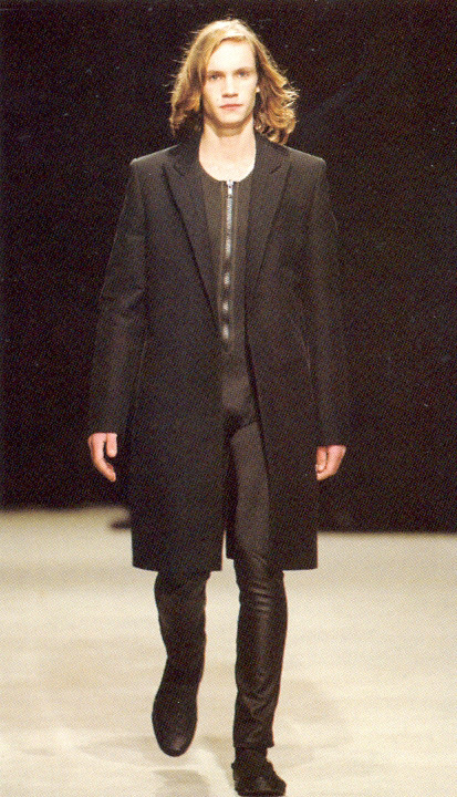 apextheia:    Raf Simons Autumn/Winter 2004 porn pictures