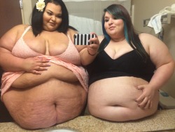 ssbbwbrianna:  Reblog if we look Hot! 