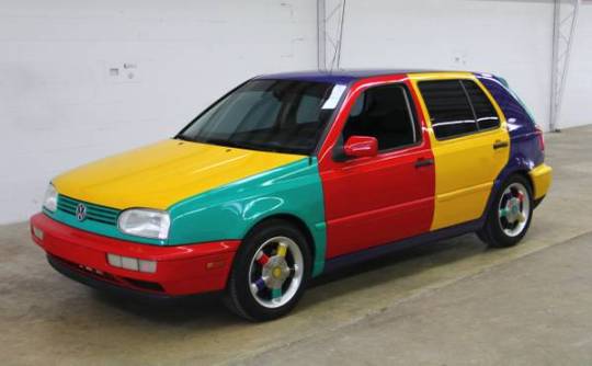 nosarcasmforyou:  such-justice-wow:  jokin-around:  pitchburgh:  jokin-around:   steviemcfly:    🎵 You’ve been hit byYou’ve been struck byCar      HAHAHA OH MAN THAT CAR IS A HARLEQUIN GOLF, A SHORT-LIVED VOLKSWAGEN OPTION IN THE NINETIES   It