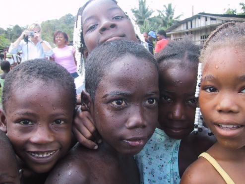 yivialo:  allblackpeopleeverythang:  Afro Colombian people  my people