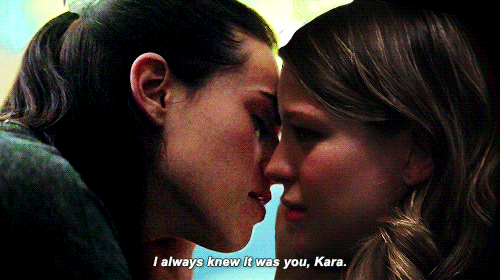 laradanvers: connorstevens: AU in which Lena falls in love with both Kara and Supergirl